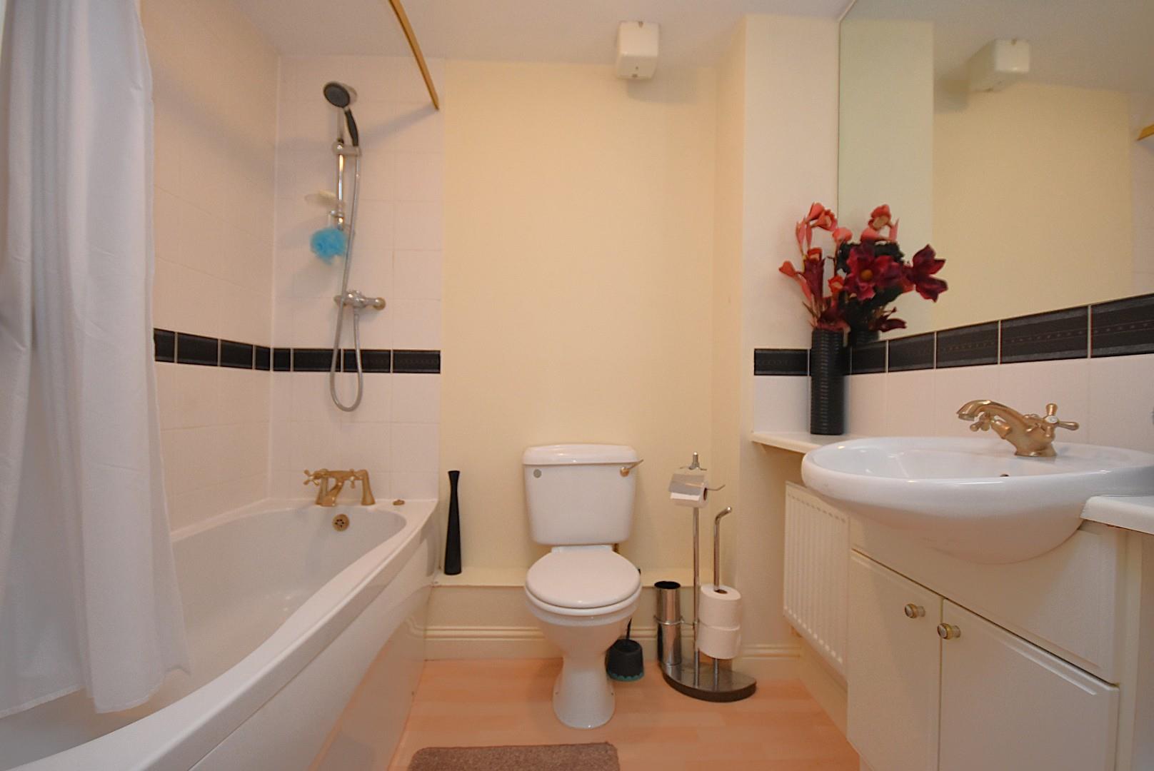 10 Cwrt Newydd, Elm Grove Road, Dinas Powys, CF64 4BD